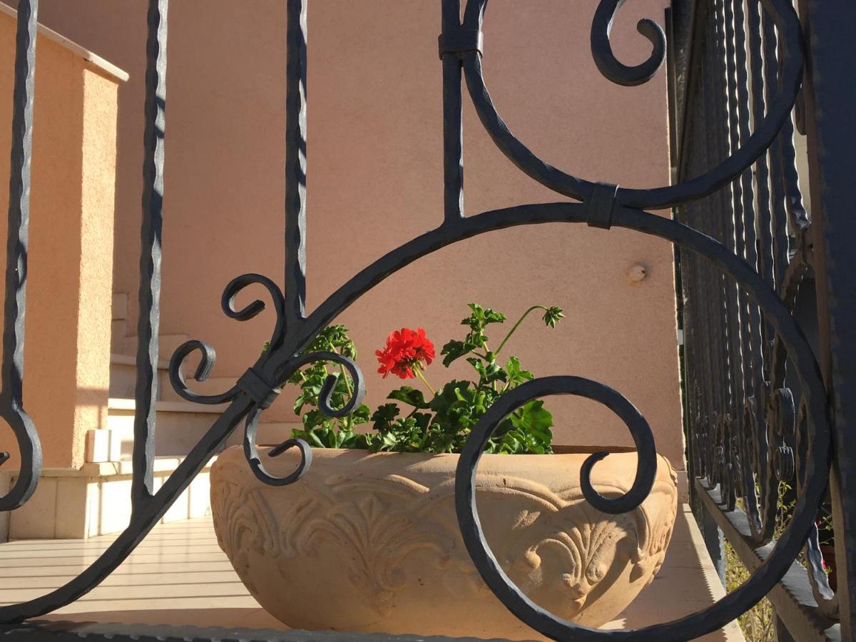 Guest House Lorenta Vodice Zewnętrze zdjęcie