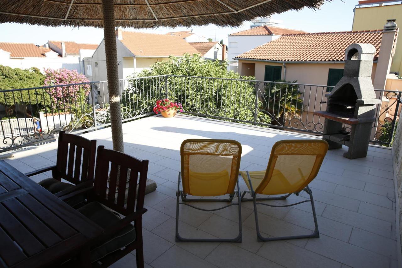 Guest House Lorenta Vodice Zewnętrze zdjęcie