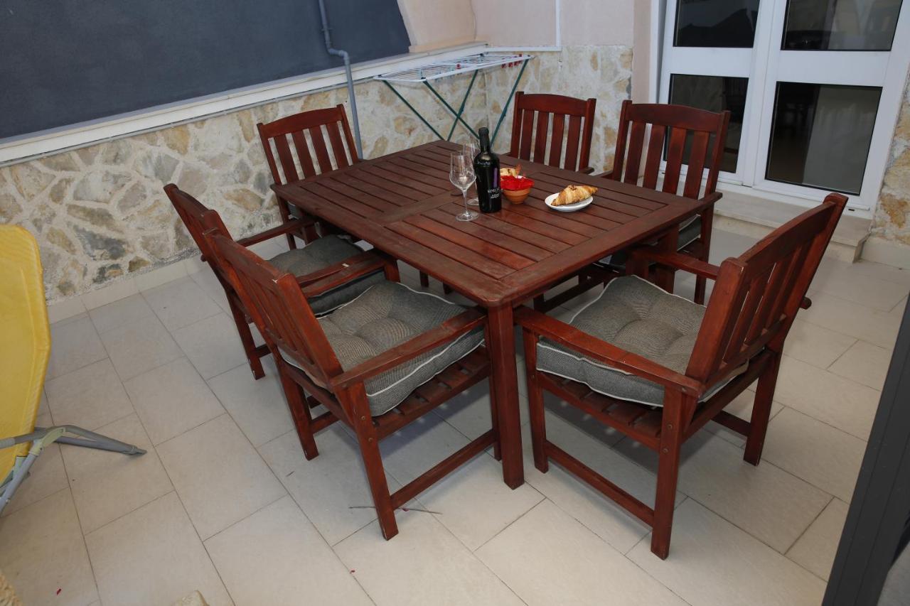 Guest House Lorenta Vodice Zewnętrze zdjęcie