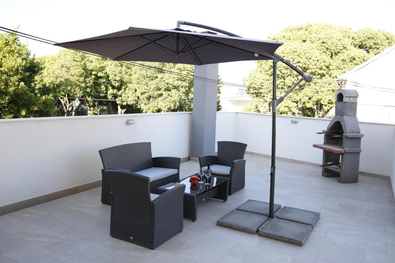 Guest House Lorenta Vodice Zewnętrze zdjęcie
