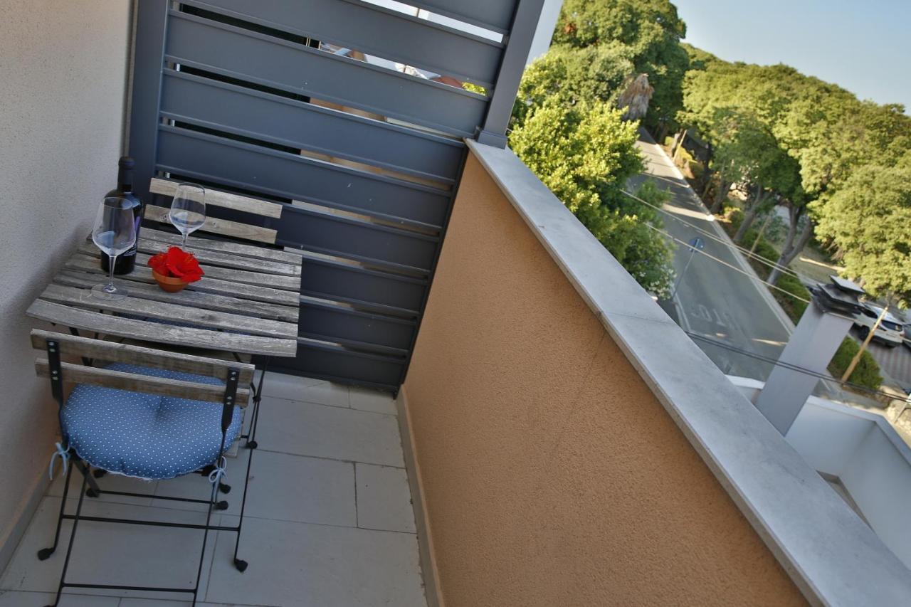Guest House Lorenta Vodice Zewnętrze zdjęcie